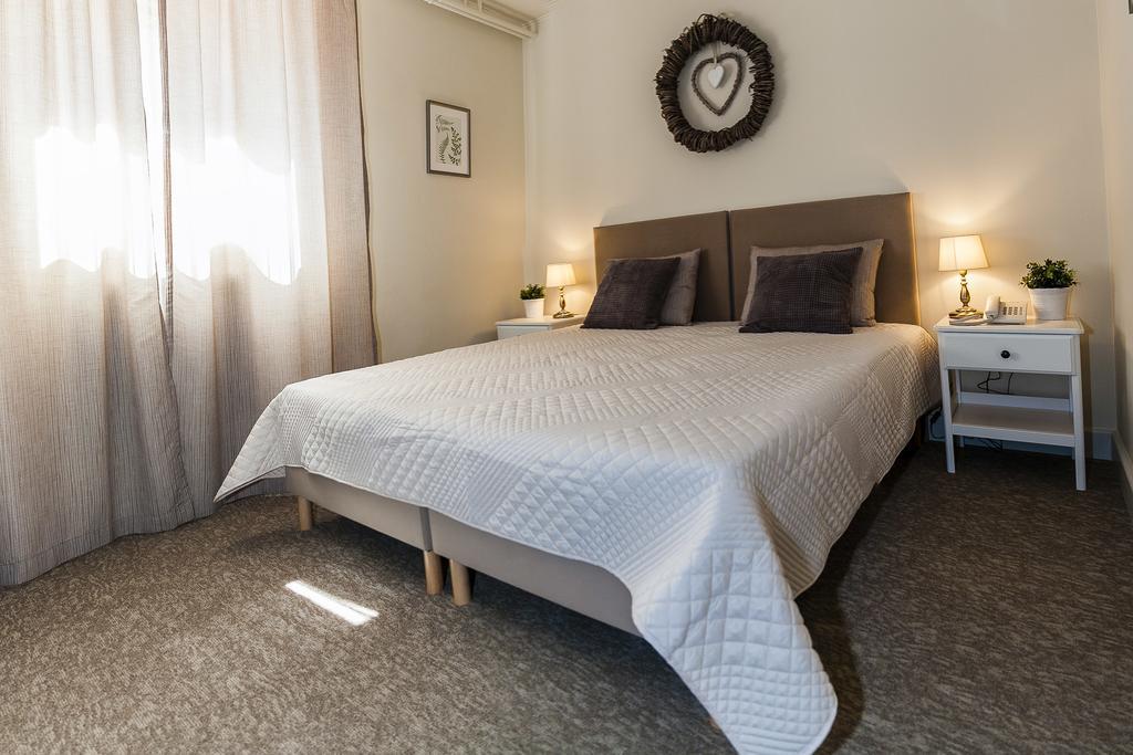 Villa Rosa Boutique Hotel Будапеща Стая снимка