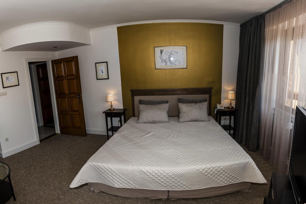 Villa Rosa Boutique Hotel Будапеща Екстериор снимка